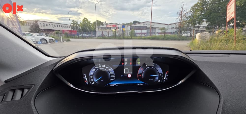 Peugeot 5008 Automatik 7 SjedišTa 2020a