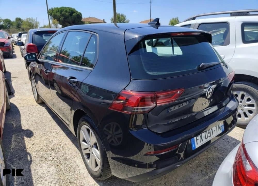 Volkswagen Golf 8 Iq Drive 2.0 TDI Kamera Navi 2021a Prvi Vlasnik