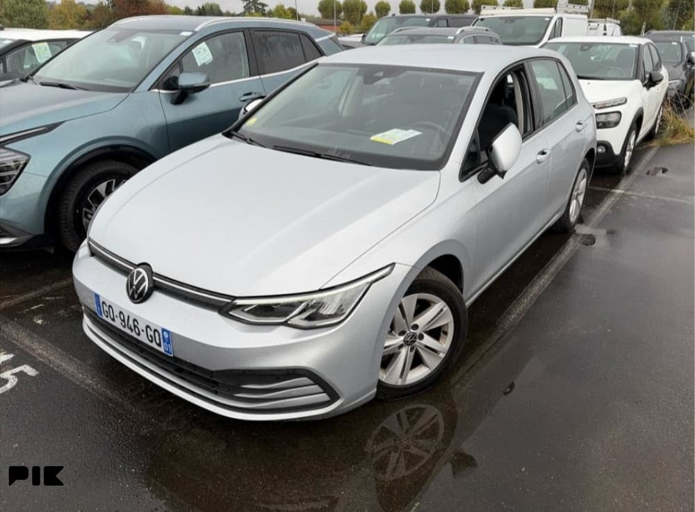 Volkswagen Golf 8 Iq Drive 2.0 TDI Prvi Vlasnik 2023a