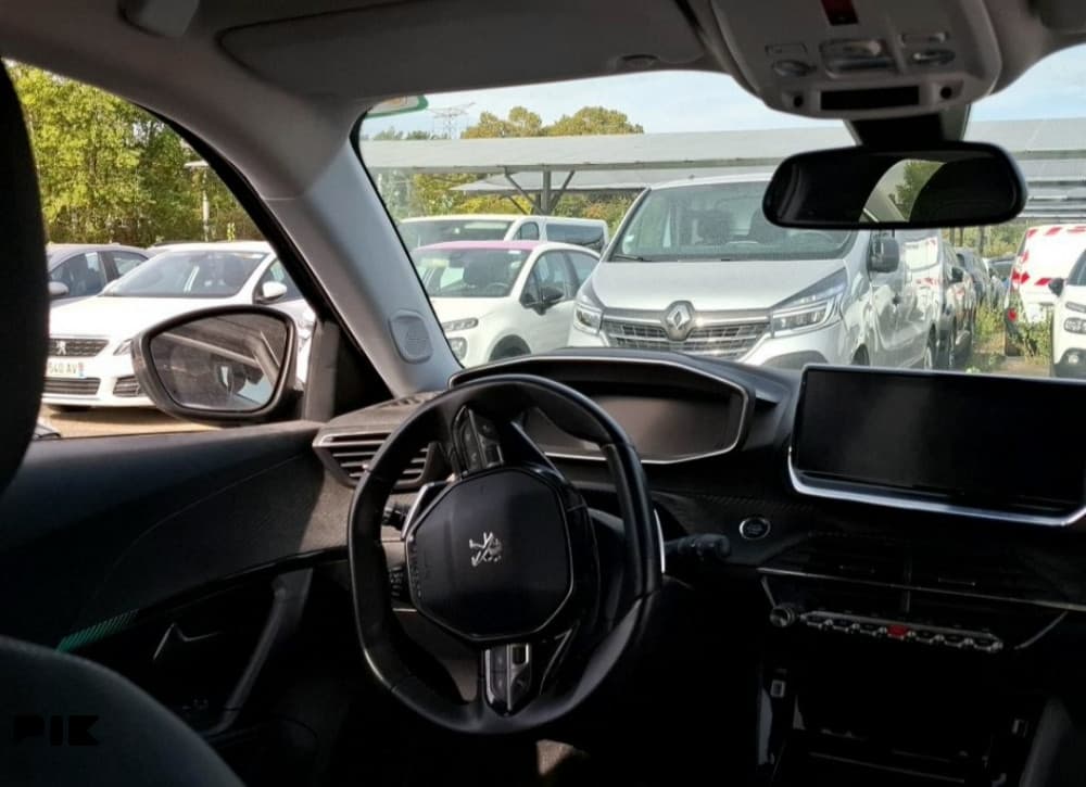 Peugeot 2008 Allure Automatik Kamera Navi Prvi Vlasnik 2021a