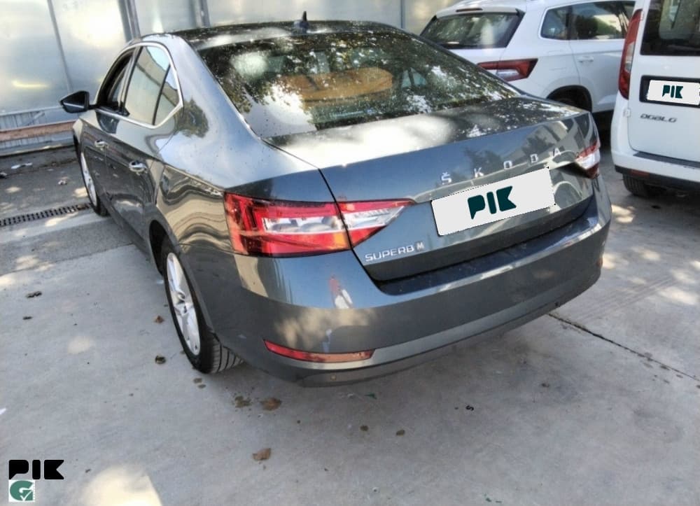 Škoda Superb 2.0 TDI 2021a Prvi Vlasnik