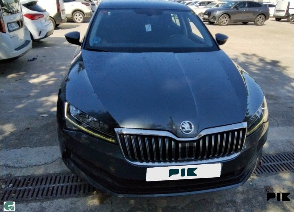 Škoda Superb 2.0 TDI 2021a Prvi Vlasnik