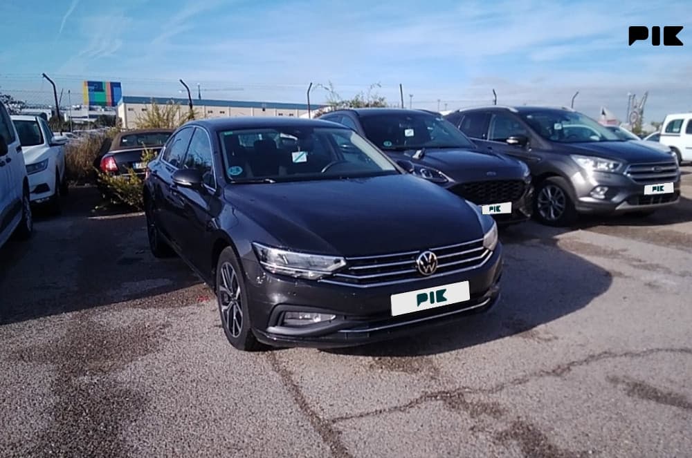 Volkswagen Passat 2.0 TDI DSG Automatik 2022a Prvi Vlasnik