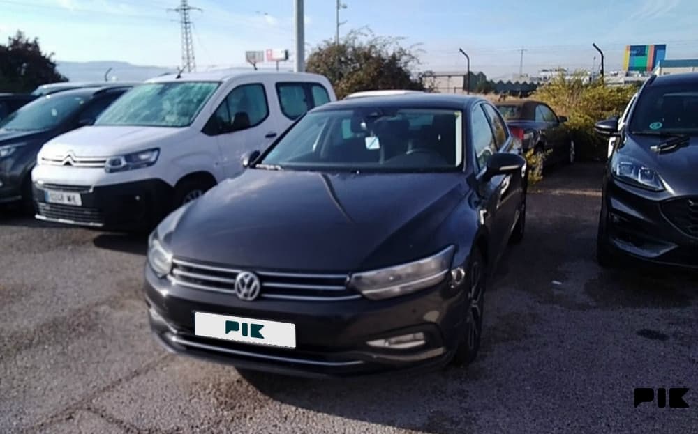 Volkswagen Passat 2.0 TDI DSG Automatik 2022a Prvi Vlasnik